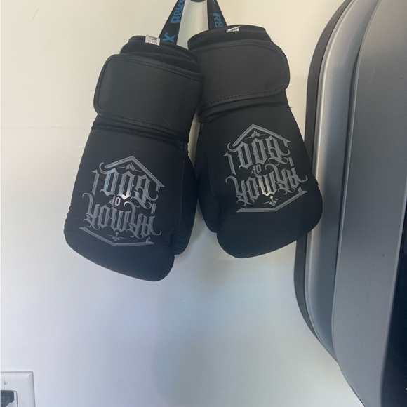 Amour of God Boxing bundle - Picture 4 of 11